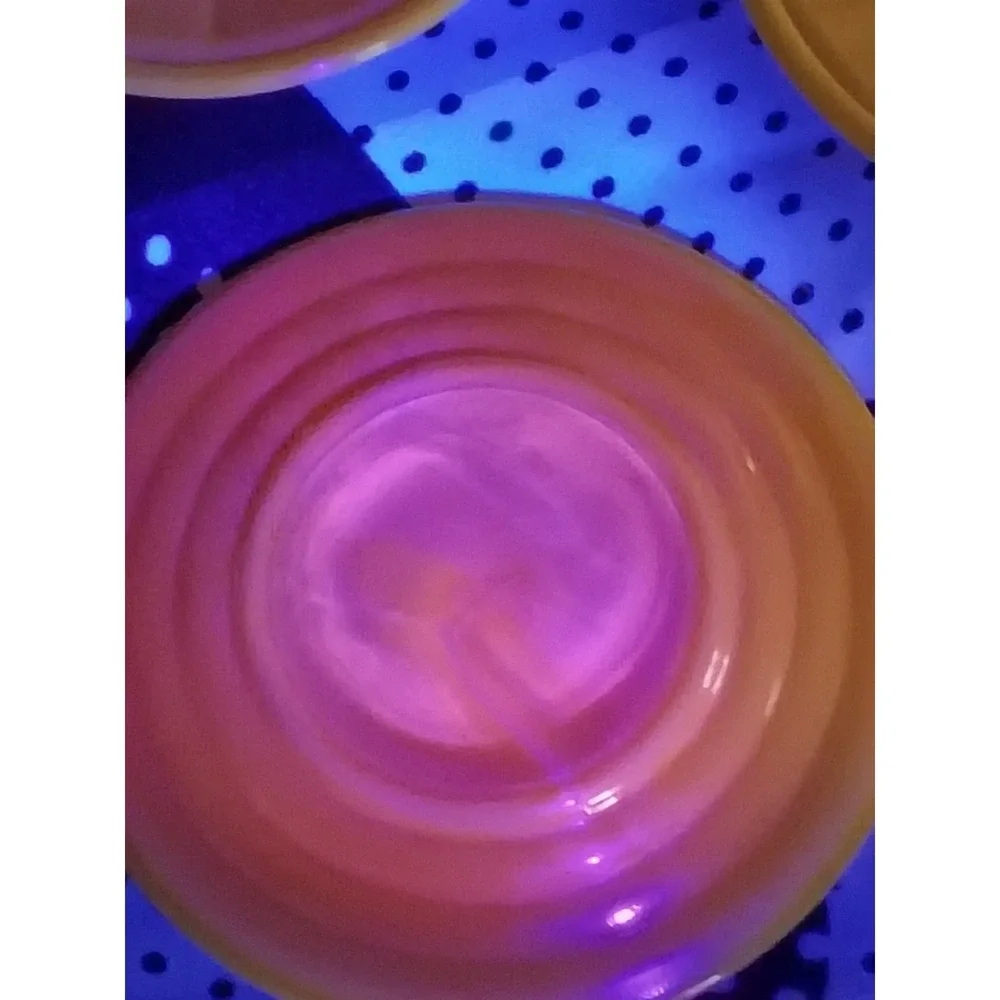 Akro Agate small interior Panel Yellow‎ Plate set of 3 Glows candmim under uv